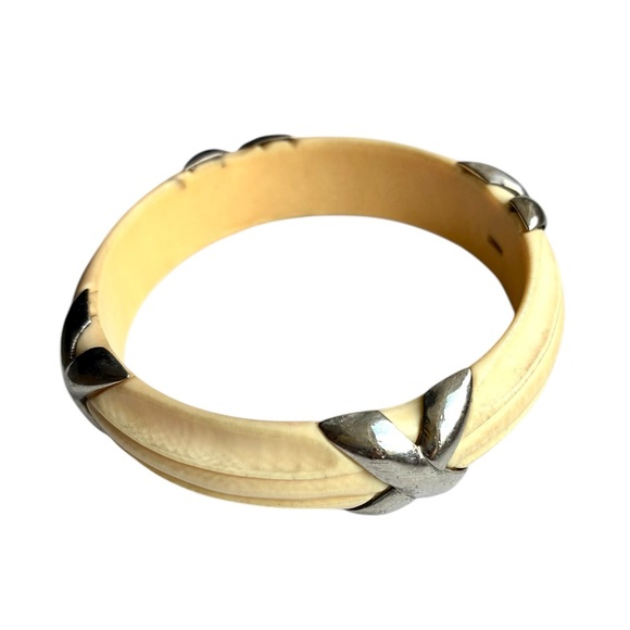 Ivory White Gold Bracelet Set | Bracelets | Off-White | New  Antique Ivory and 14k white gold Bangle Bracelet